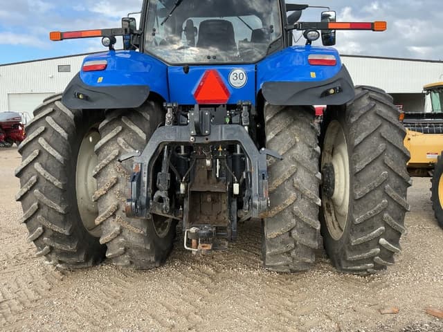 Image of New Holland T8.410 equipment image 3