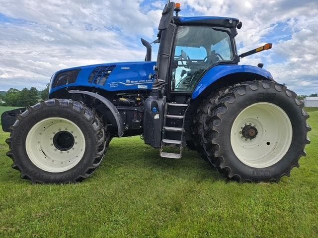 Image of New Holland T8.435 equipment image 1