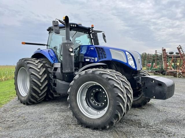 Image of New Holland T8.435 equipment image 1