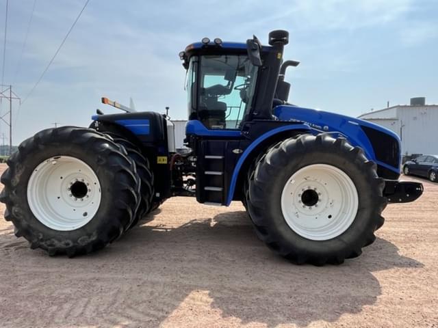 Image of New Holland T9.565 equipment image 2
