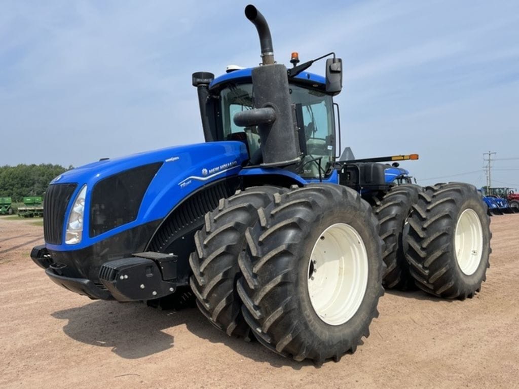 2022 New Holland T9.565 Equipment Image0