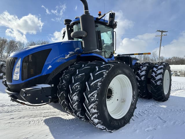 Image of New Holland T9.700 equipment image 1