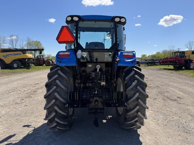Image of New Holland TS6.140 equipment image 3