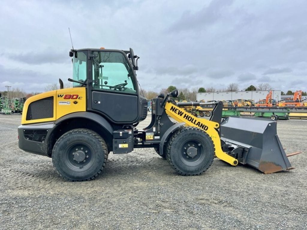 Main image New Holland W80C
