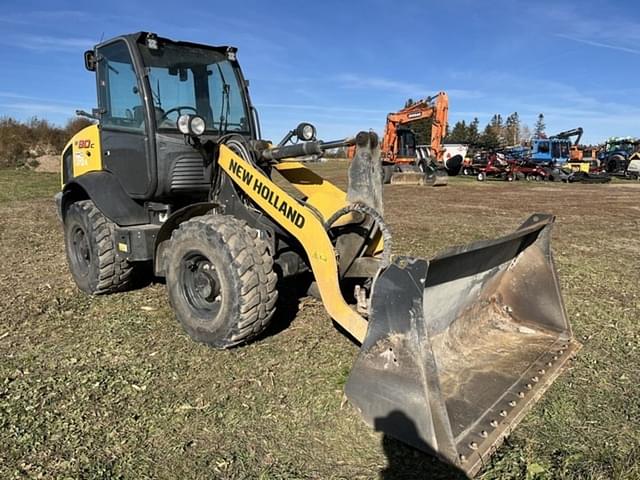 Image of New Holland W80C equipment image 3