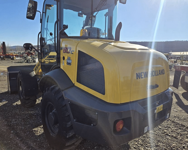 Image of New Holland W80C equipment image 4