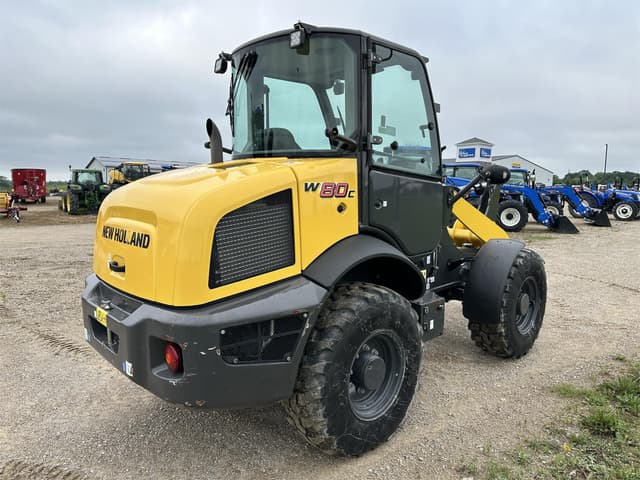 Image of New Holland W80C equipment image 4