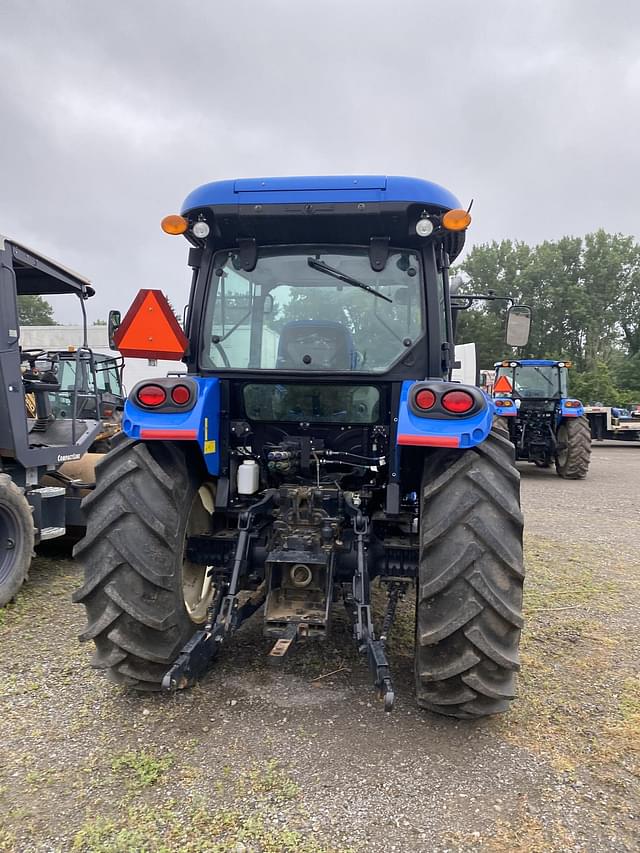 Image of New Holland Workmaster 105 equipment image 4