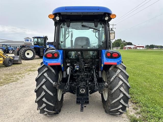 Image of New Holland Workmaster 105 equipment image 3