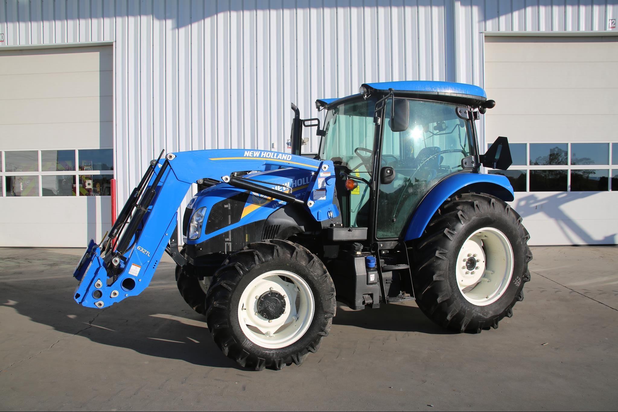 2022 New Holland Workmaster 105 Equipment Image0