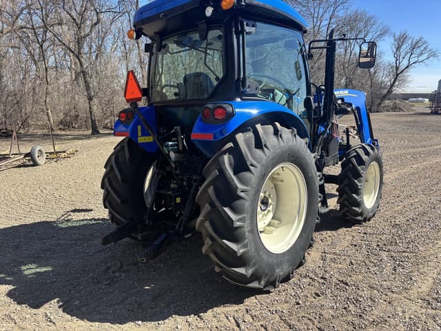 Image of New Holland Workmaster 120 equipment image 3