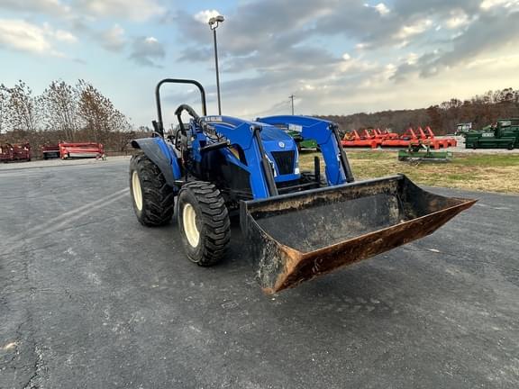 Image of New Holland Workmaster 120 equipment image 4