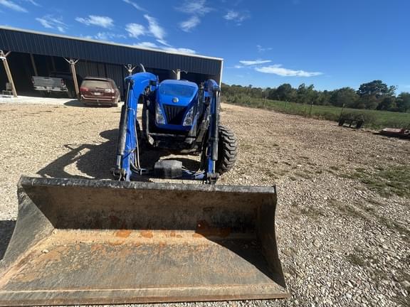 Image of New Holland Workmaster 120 equipment image 3