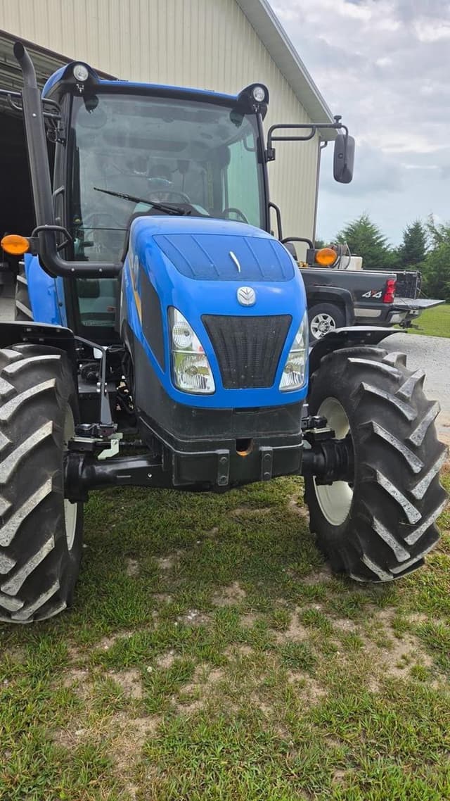 Image of New Holland Workmaster 120 equipment image 1