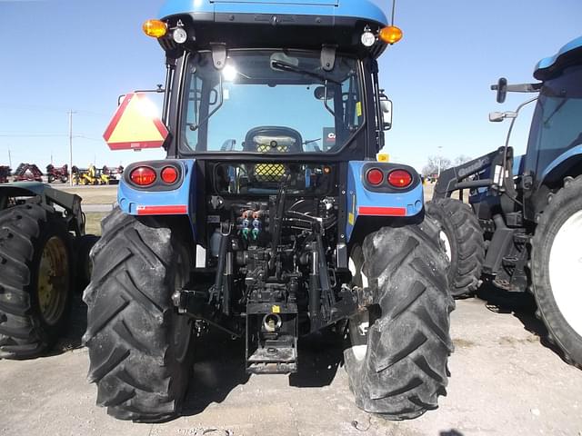 Image of New Holland Workmaster 120 equipment image 4