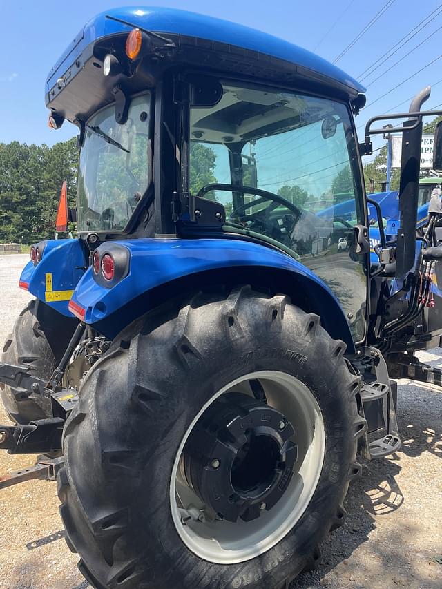 Image of New Holland Workmaster 120 equipment image 4