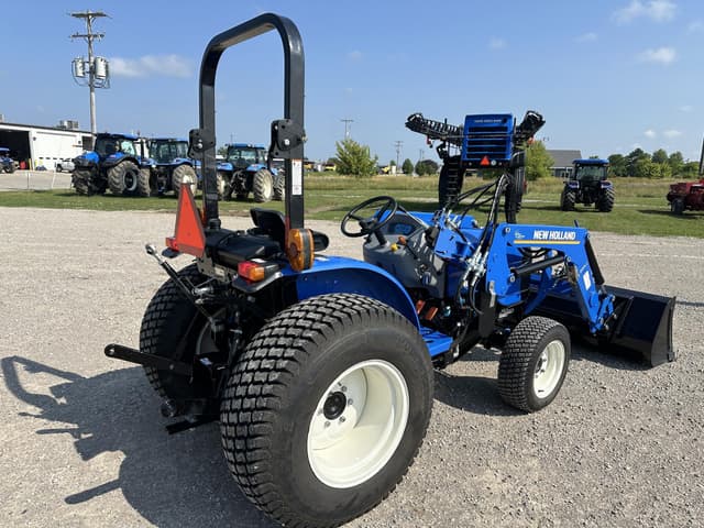 Image of New Holland Workmaster 25 equipment image 3
