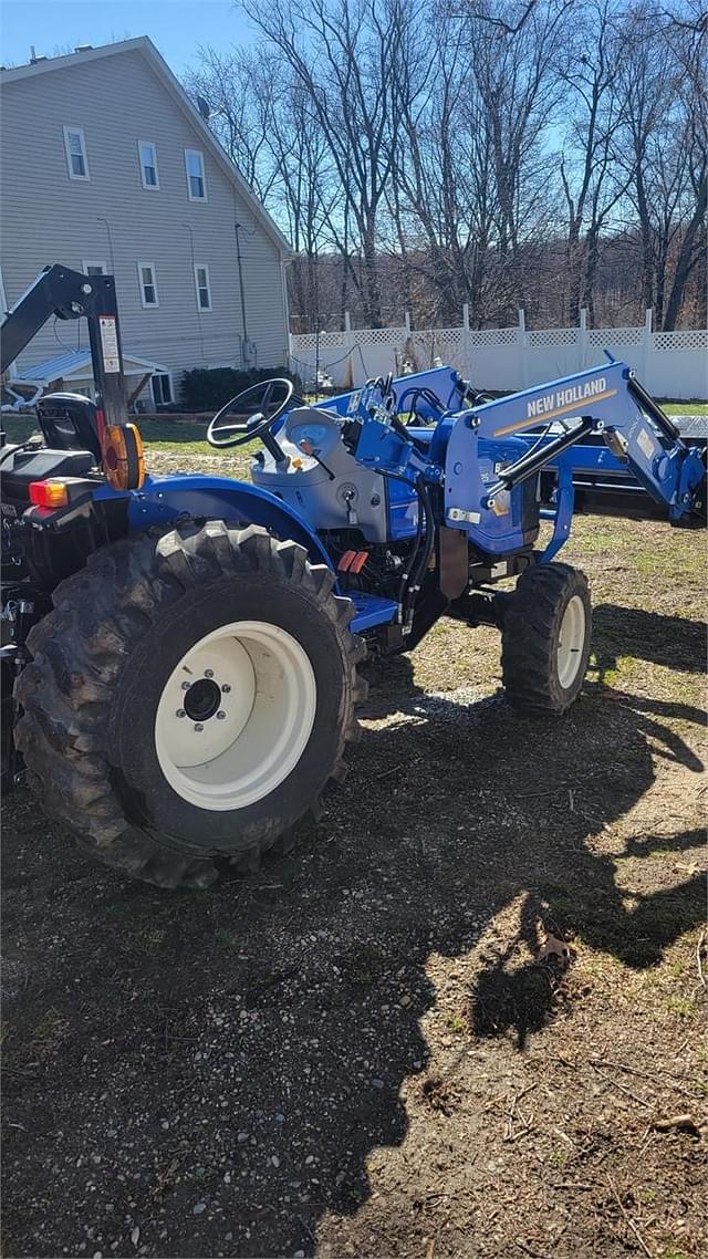 Image of New Holland Workmaster 25 equipment image 2