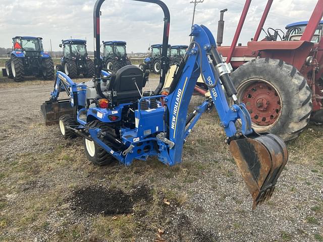 Image of New Holland Workmaster 25S equipment image 4