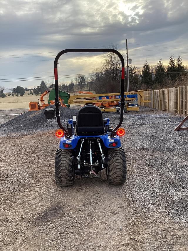 Image of New Holland Workmaster 25S equipment image 2