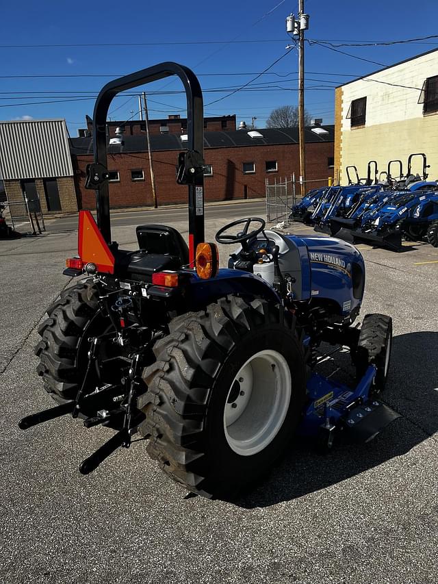 Image of New Holland Workmaster 40 equipment image 3