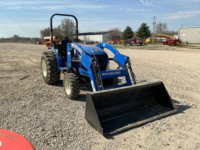 Image of New Holland Workmaster 40 equipment image 2