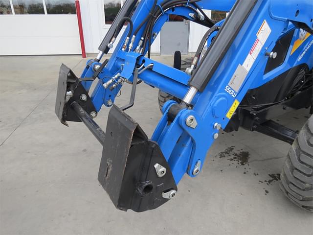 Image of New Holland Workmaster 65 equipment image 4