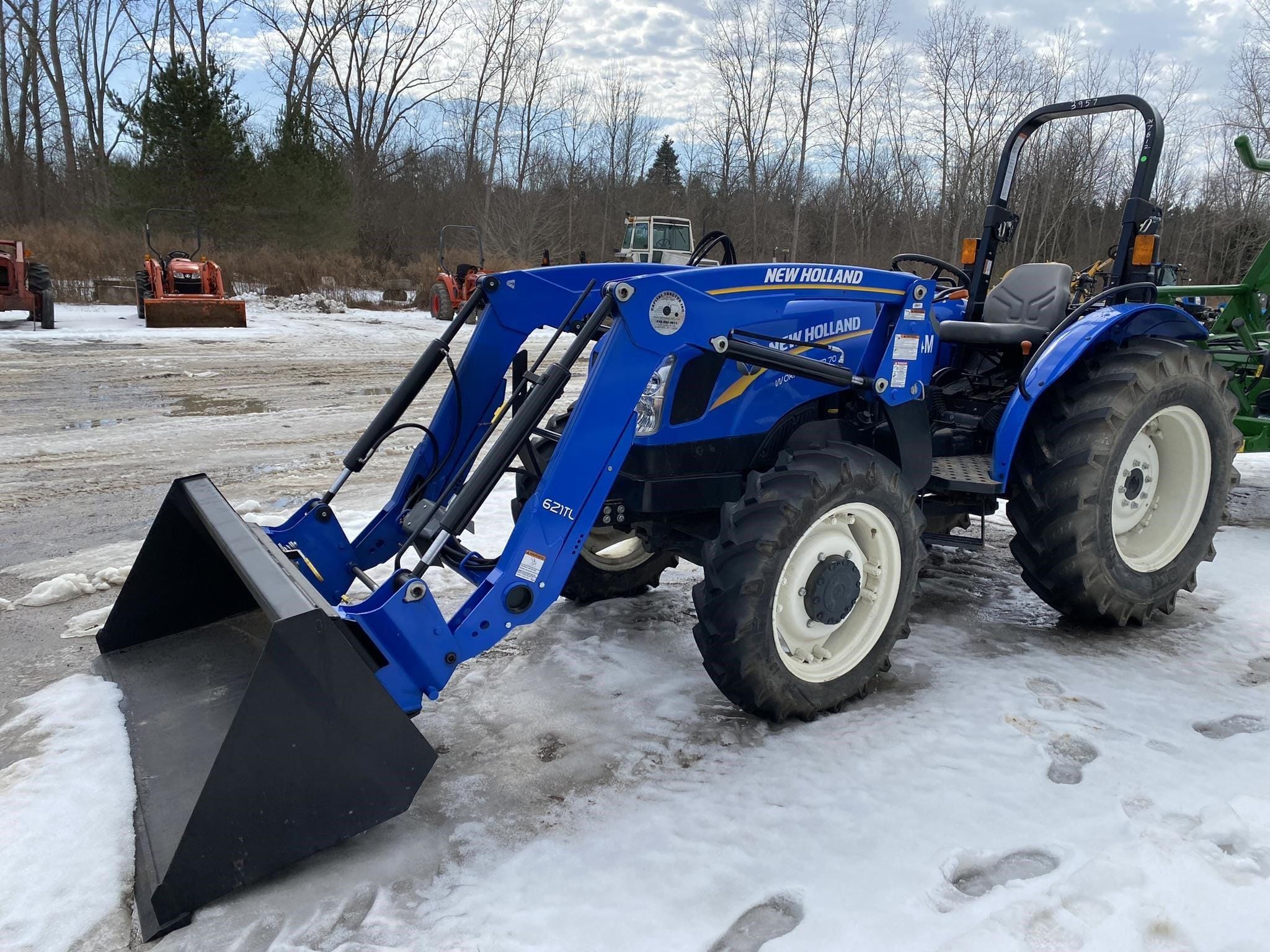 2022 New Holland Workmaster 70 Equipment Image0
