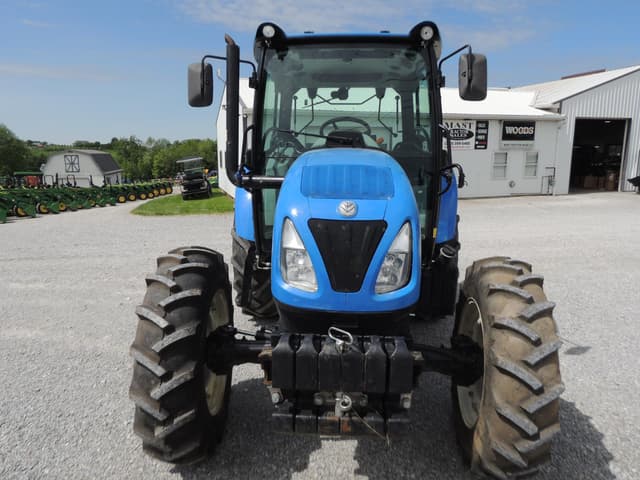 Image of New Holland Workmaster 75 equipment image 4