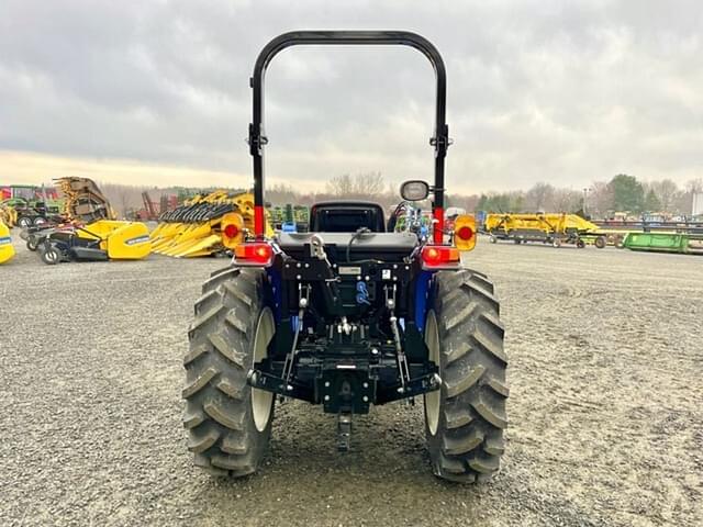 Image of New Holland Workmaster 25 equipment image 4