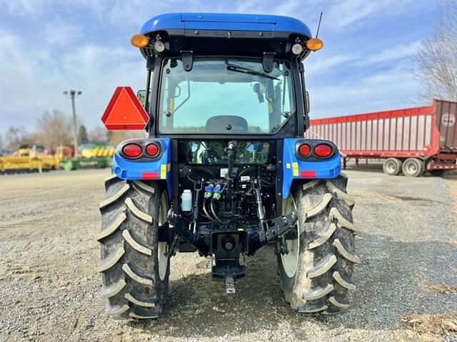 Image of New Holland Workmaster 65 equipment image 4