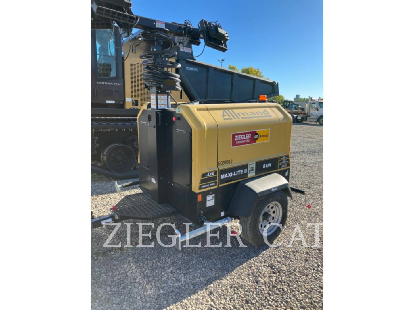 2022 Allmand Maxi-Lite II Equipment Image0