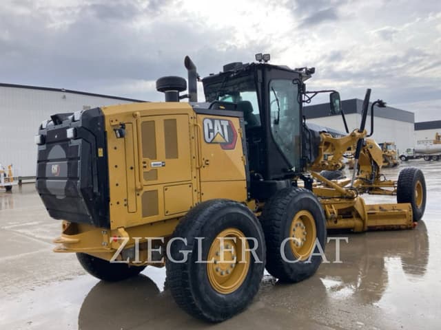 Image of Caterpillar 140 equipment image 2