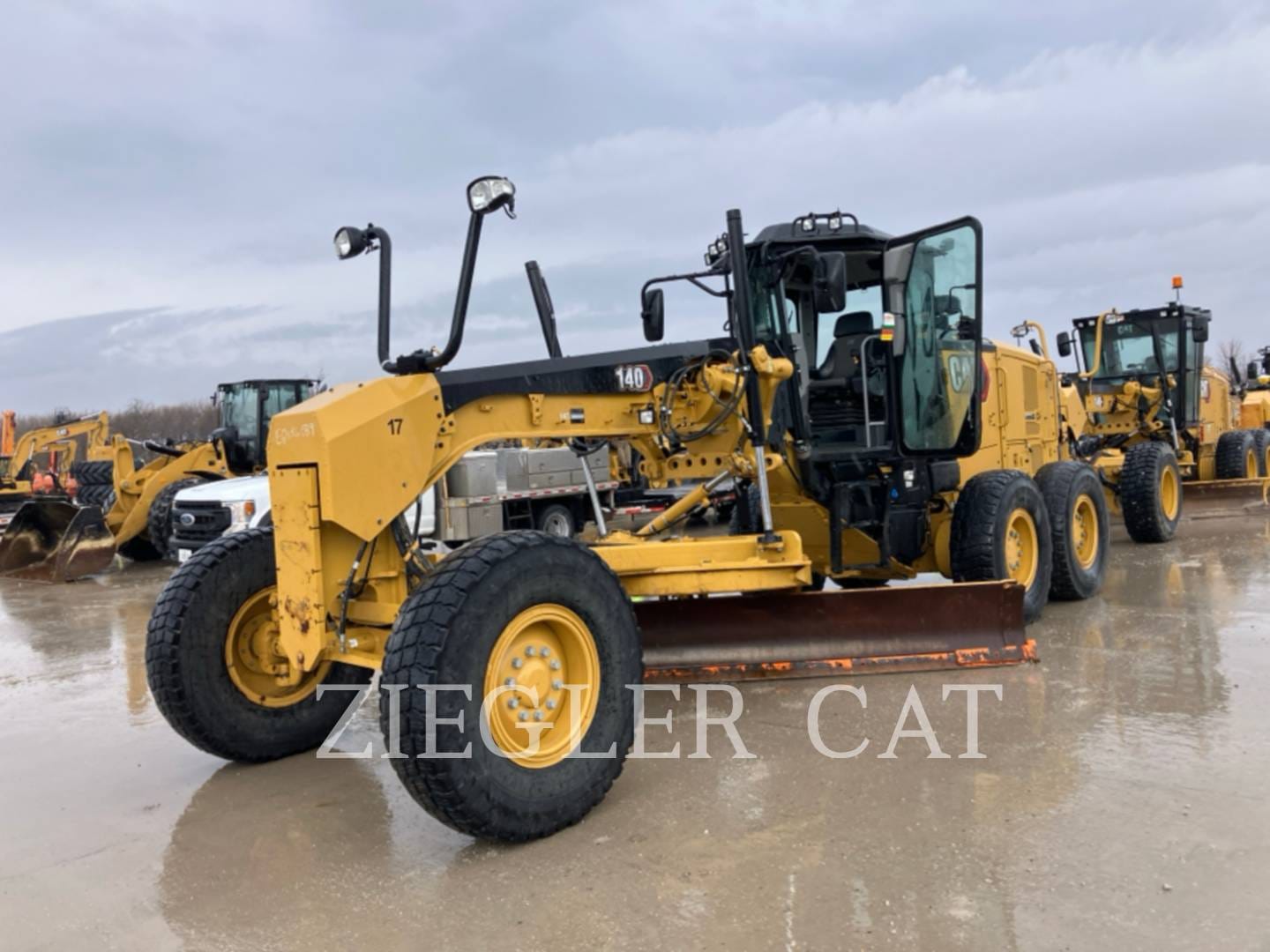 2022 Caterpillar 140 Equipment Image0