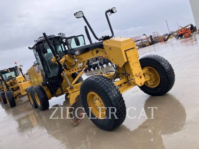 Image of Caterpillar 140 equipment image 1