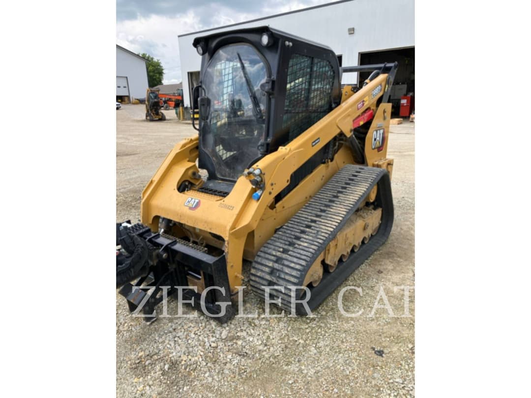 Image of Caterpillar 299D3XE Image 0