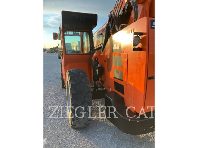 Image of Skytrak 12054 equipment image 2