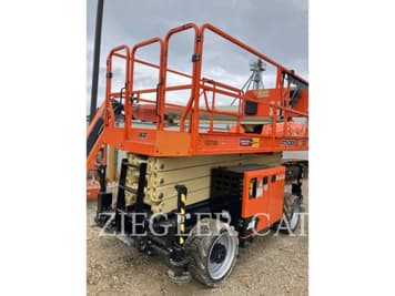 Main image JLG RT4069