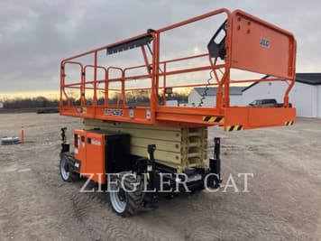 Main image JLG RT4069