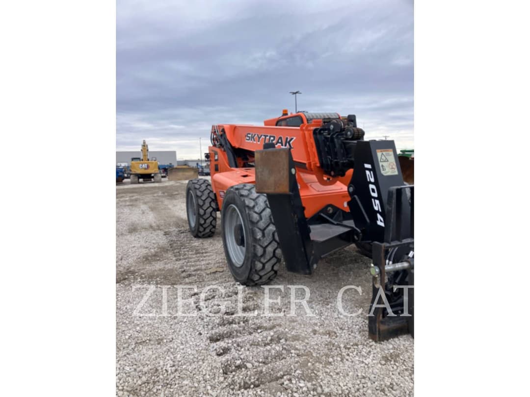 Image of Skytrak 12054 Image 1