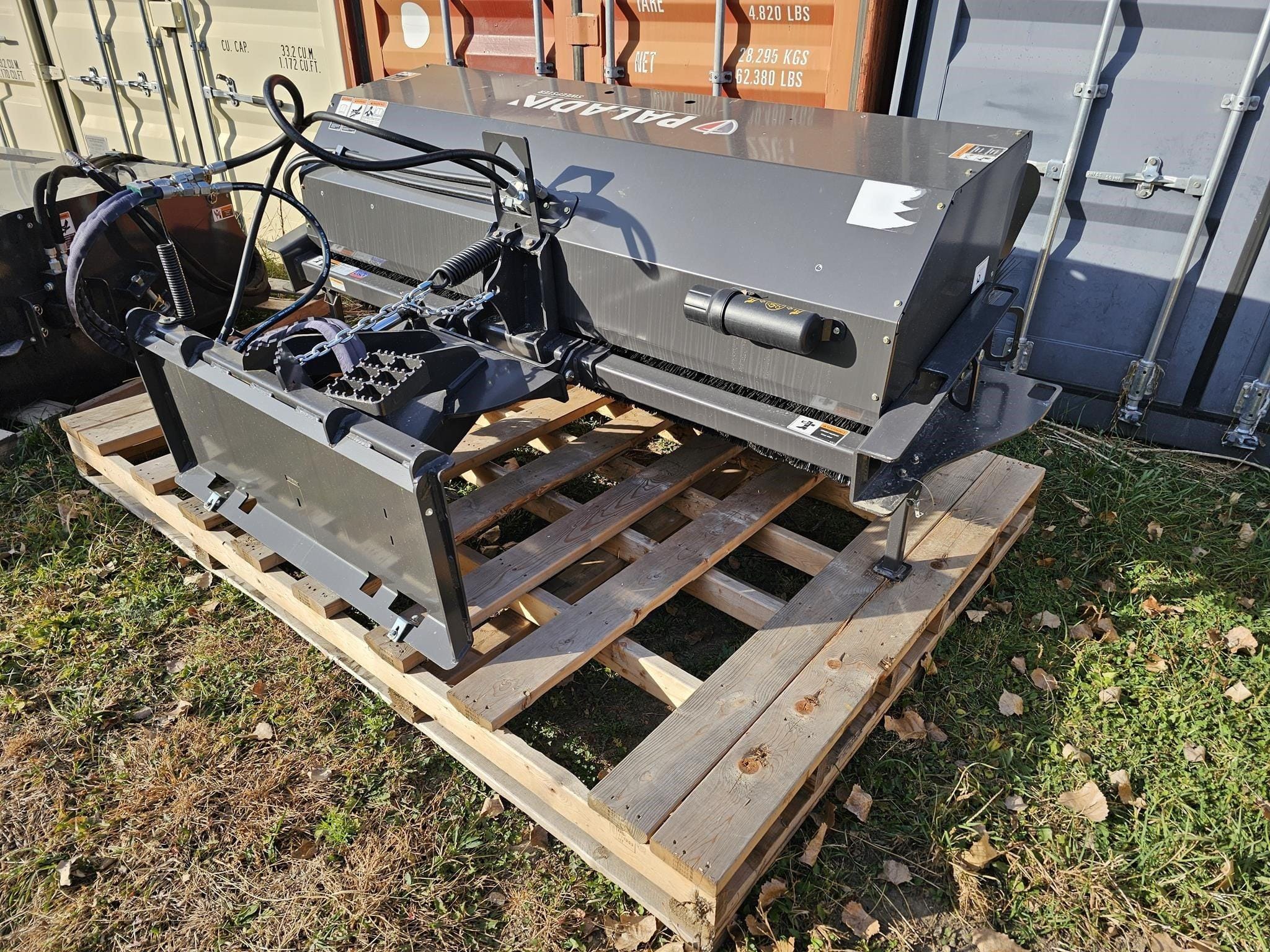 2022 Paladin 22084PH-0022 Equipment Image0