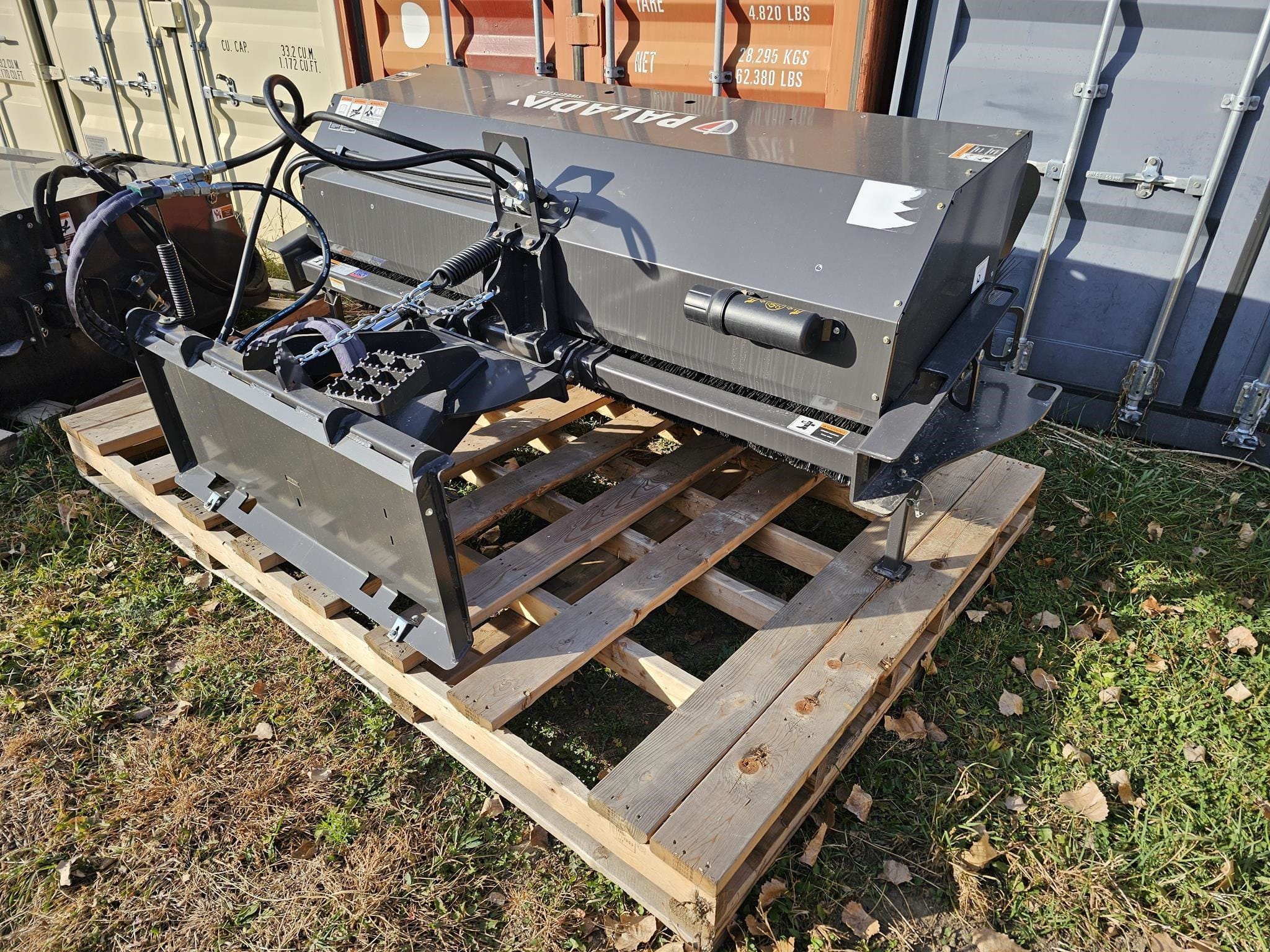 2022 Paladin 22084MH-0022 Equipment Image0