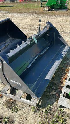 Image of Paladin 4IN1 Bucket equipment image 3