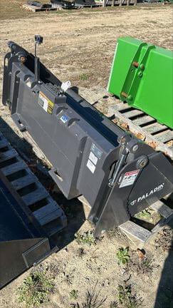 Image of Paladin 4IN1 Bucket equipment image 1