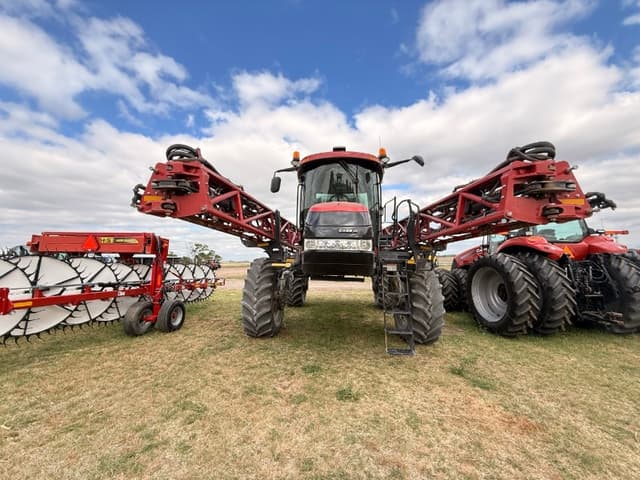 Image of Case IH Patriot 4440 equipment image 1