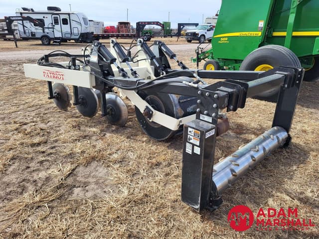 Image of Patriot Pivot Track Closer equipment image 3