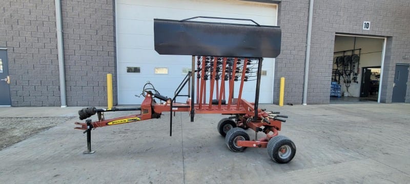 2022 Pequea HR1140 Equipment Image0