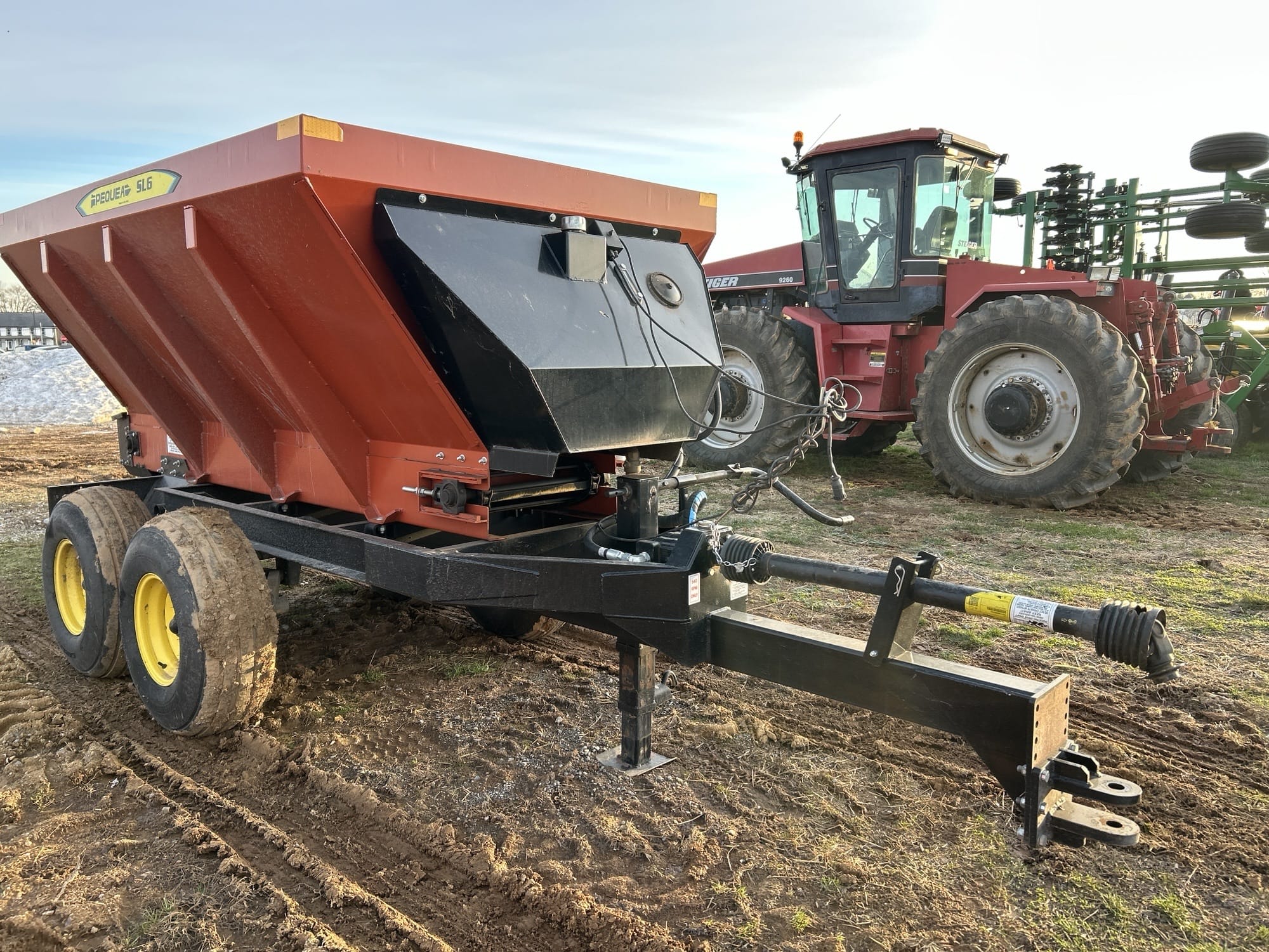 2022 Pequea SL6 Equipment Image0