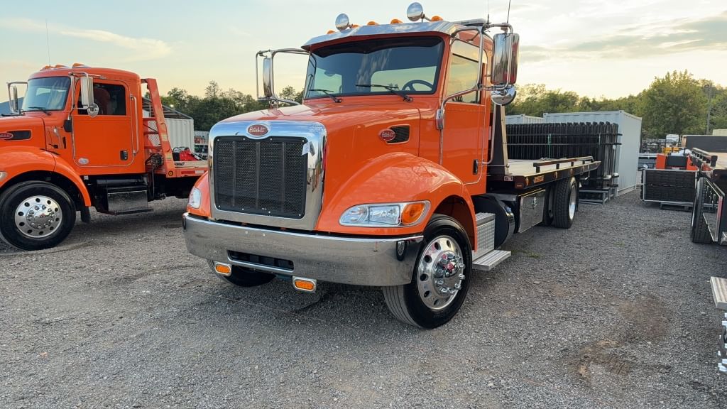 2022 Peterbilt 337 Equipment Image0