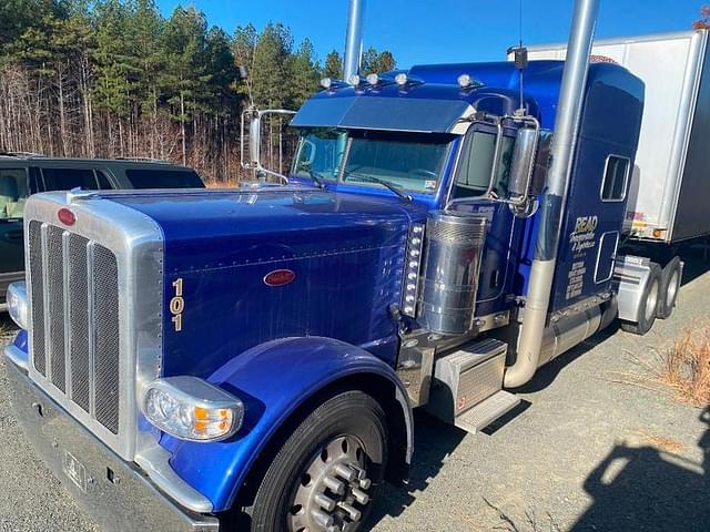Image of Peterbilt 389 equipment image 2